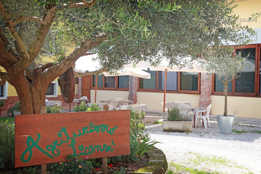 Agriturismo Licensi Del Bresa Willa Monzambano Pokój zdjęcie