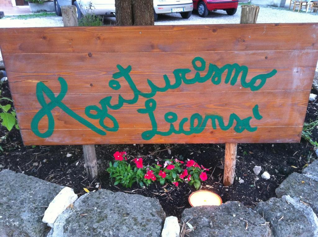 Agriturismo Licensi Del Bresa Willa Monzambano Pokój zdjęcie