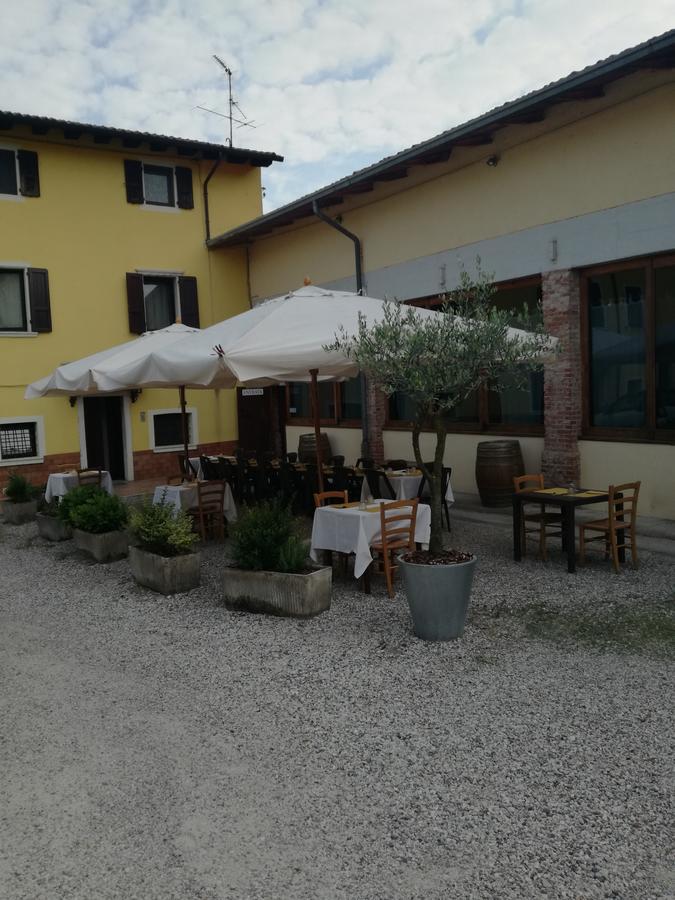 Agriturismo Licensi Del Bresa Willa Monzambano Zewnętrze zdjęcie